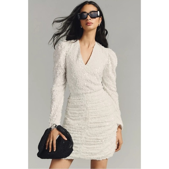 ANTHROPOLOGIE Forever That Girl Sequin V-Neck Mini Dress Size M - Picture 6 of 7